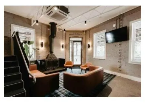 Electrician Glen Iris