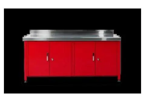 Make Moving Your Workspace Easy with a Rolling Work Bench