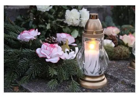 Honour memories with elegant funeral wreaths in Sydney with Susan Avery