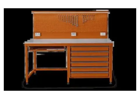 Move Around with Ease Using a Stainless Steel Table with Wheels