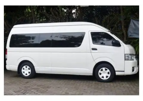 Reliable Maxi Taxi Melbourne Airport Transfers