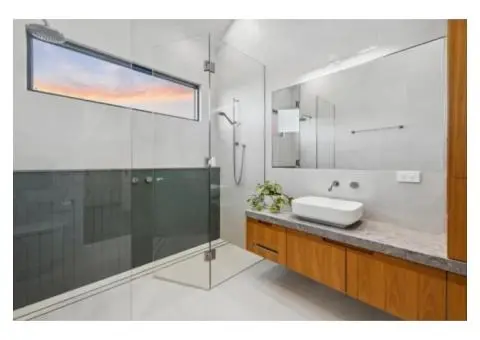 “LED Downlights Canberra” and “LED Installations Canberra.” - 8/10