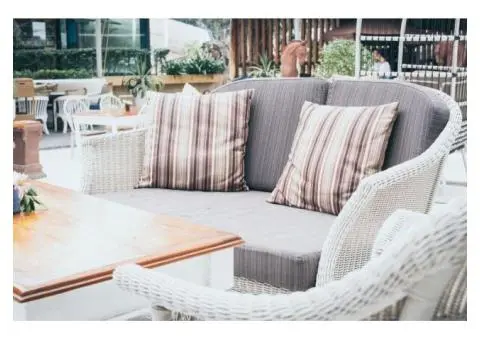 Make your outdoor spaces stunning with custom outdoor upholstery