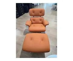 Timeless Comfort with a Mid-Century Leather Lounge Chair