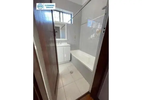 Best in Oz Cleaning Services – Professional Cleaning in Ingleburn NSW - 1/4