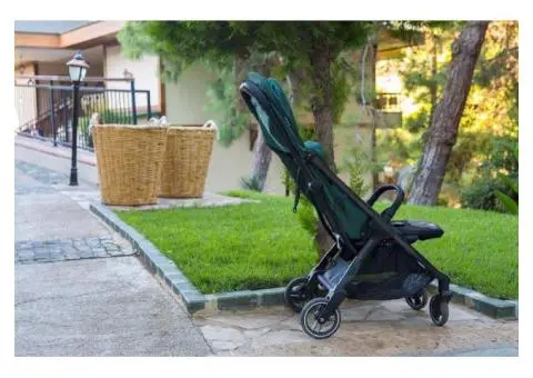 Best Travel Stroller Australia — Jet-Friendly Design