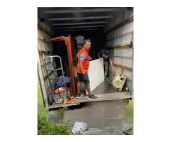 Your Moving Specialists in Toongabbie East- JAC Removals