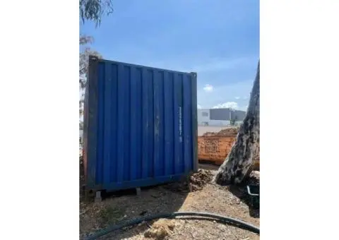 Used 20ft and 40ft containers for sale - 2/4