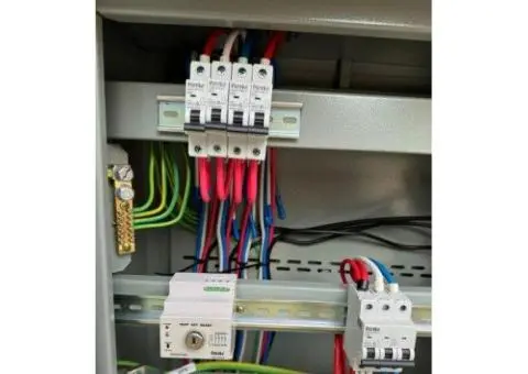 Professional Electricians for House Wiring in Bulleen - Rayzr Electrical and Data - 2/2