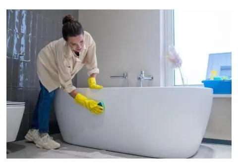 Expert Bathroom Deep Cleaning Services by Rob's Cleaning