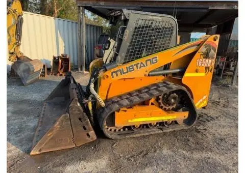 Mustang 1650RT Skid Steer Loader Positrack - 3/6