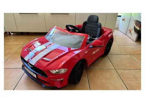 Mustang Ride-On Car for Kids - 3/6