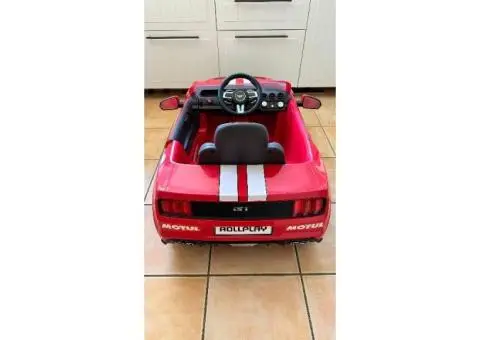Mustang Ride-On Car for Kids - 5/6
