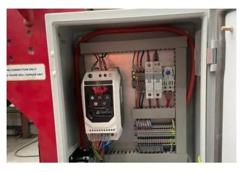 Professional Industrial Electrician