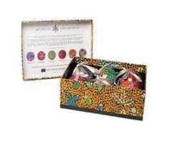 Create a Festive Mood with Gorgeous Christmas Table Decorations in Australia