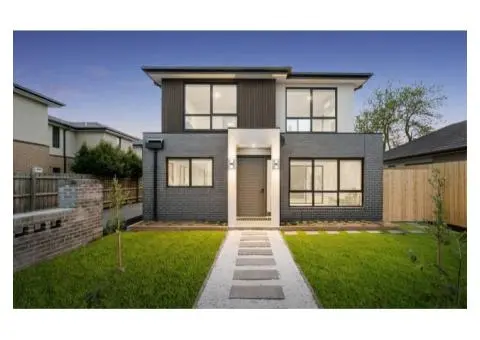 Silver travertine pavers Melbourne | Atlas Tile & Stone - 2/2