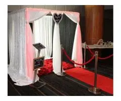 Hosting a sophisticated event in Brighton and want to offer guests an elegant, engaging activity?