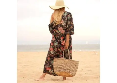 Want a bag that’s both strong and trendy?