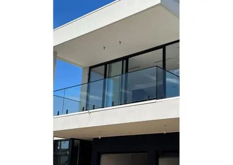 Browse and Buy the Frameless Shower Screens at Wholesale Rates