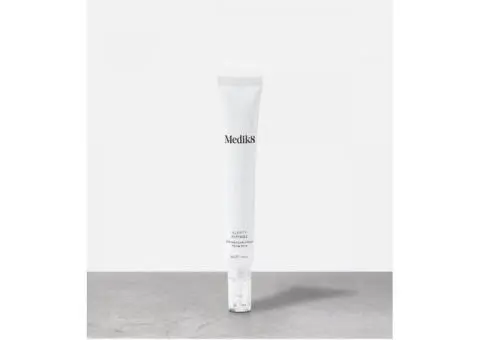Medik8 Clarity Peptides Ready to Improve Your Skin’s Brightness