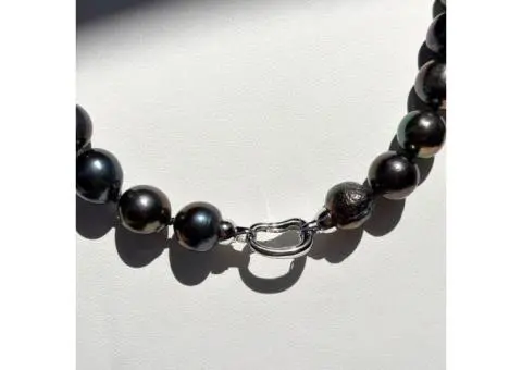 Moonlight Necklace – Luxury Black Pearl Necklace for Weddings & Gifts - 3/3
