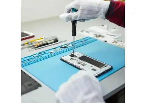 Fast Broken Screen Repair at Home in Doreen