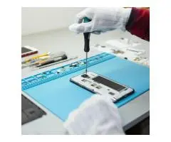 Fast Broken Screen Repair at Home in Doreen