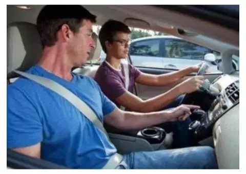 Professional Driving School in Redwood Park with Experienced Instructors