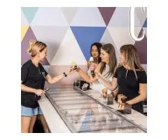 Popular Gelato Shop for Friends and Catch-Ups