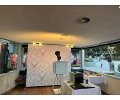 Photo Booth Sydney | Fun, Stylish & Memorable - Bondi Booths