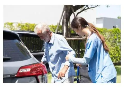 Trusted Personal care attendant in Melbourne for Daily Living Support - 2/6