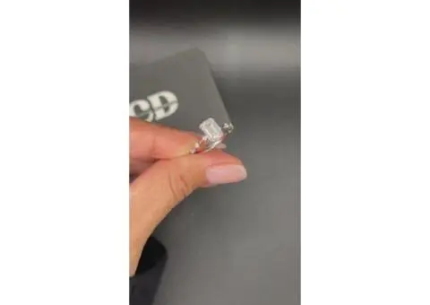 2 Carat White Gold Diamond Ring – Dot-Dash Side Stone Engagement Ring