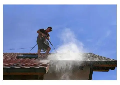 Reliable Gutter Maintenance for Homes and Businesses