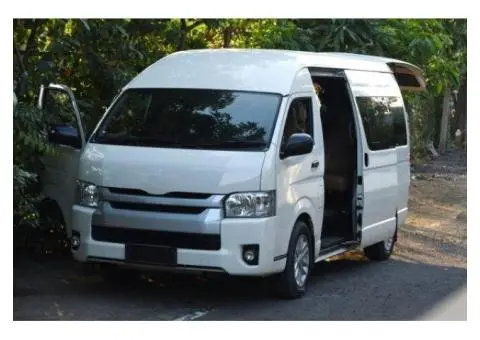 Southbank Maxi Taxi – Spacious & Reliable Rides