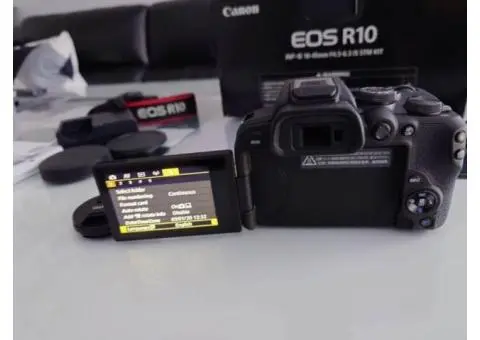 Canon EOS R10 - 1/3