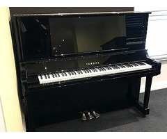Elevate Your Music with the Excellent Yamaha UX30BL Upright Piano