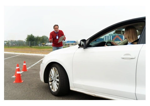 Western Adelaide Driving Lessons | Learn with Experts