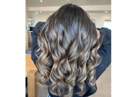 Tape, Nano Bead, and Weft Hair Extension in Sydney