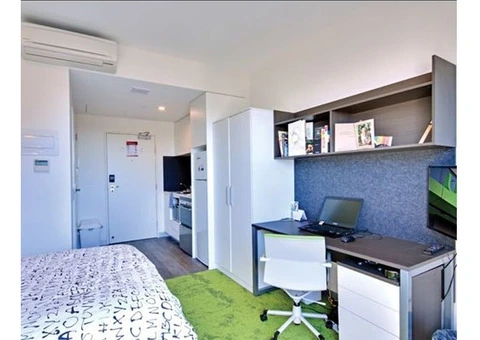 MELBOURNE CBD! Scape Berkeley 1 | Premium Student Accommodation | BOOK NOW! - 3/4