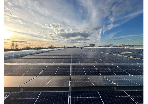 Longi Solar Panels – High-Efficiency, Reliable & Cost-Effective Solutions | Arinna Solar