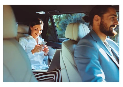 Cabs24/7 Melbourne Airport Transfers – On-Time, Every Time - 1/4