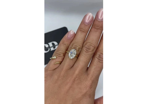 Stunning 4.5 Carat Oval Solitaire Engagement Ring