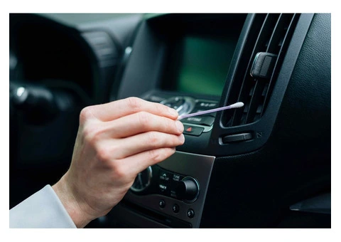Experienced Car AC Mechanic Keeping Your Drive Cool