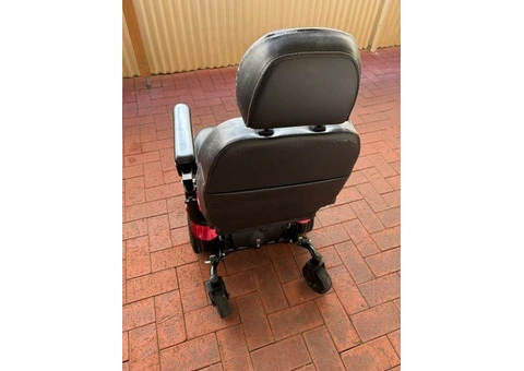 Merits Vision Sport Power Wheelchair Mid Wheel Drive, Easy Transport - 4/13