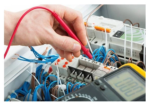 Why Are Electrical Contractors Essential for Major Electrical Repairs? - 2/2