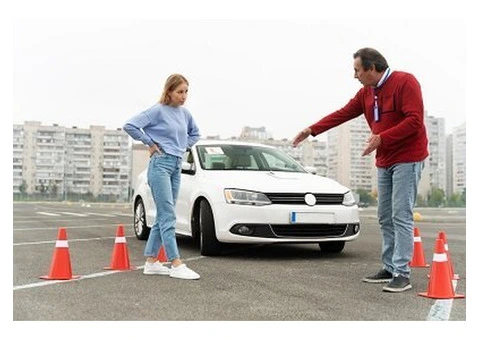 Drive Toward Success with a Trusted Driving School in Sydney