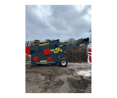 Ultra Mini Deck Vibrating Screener