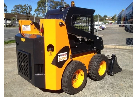 New Cougar 5700 Series 3 Skid Steer Loader - 2/2