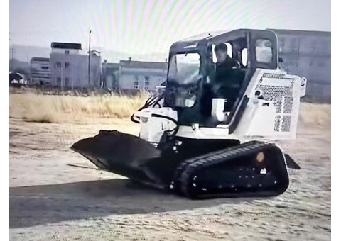 Cougar T85 Compact Track Loader - 1/6