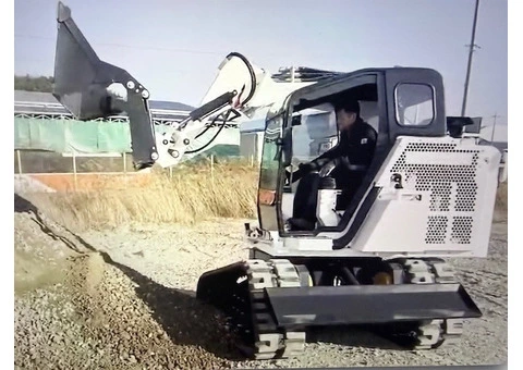 Cougar T85 Compact Track Loader - 3/6